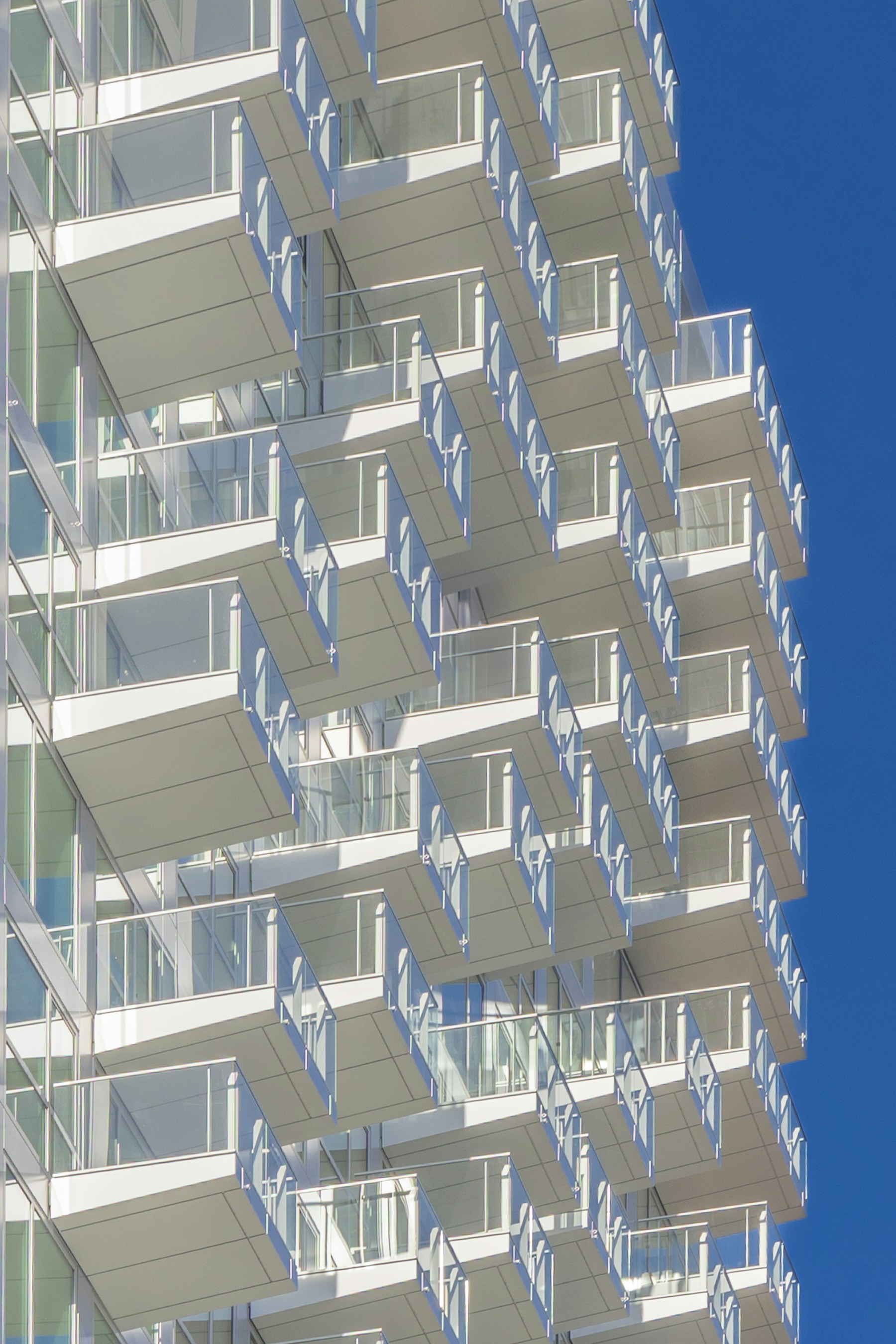 Modern vastgoedgebouw in Den Haag